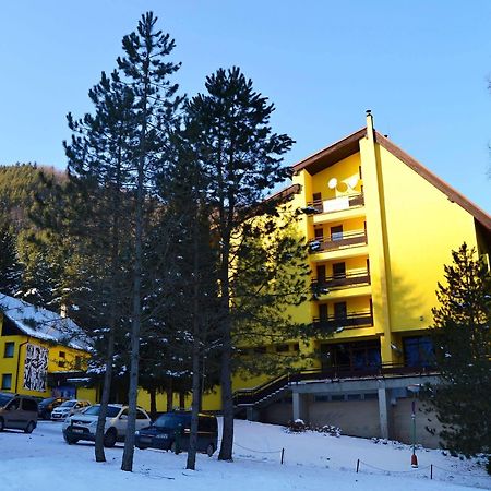 Hotel Smrecina Low Tatras ภายนอก รูปภาพ