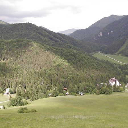 Hotel Smrecina Low Tatras ภายนอก รูปภาพ